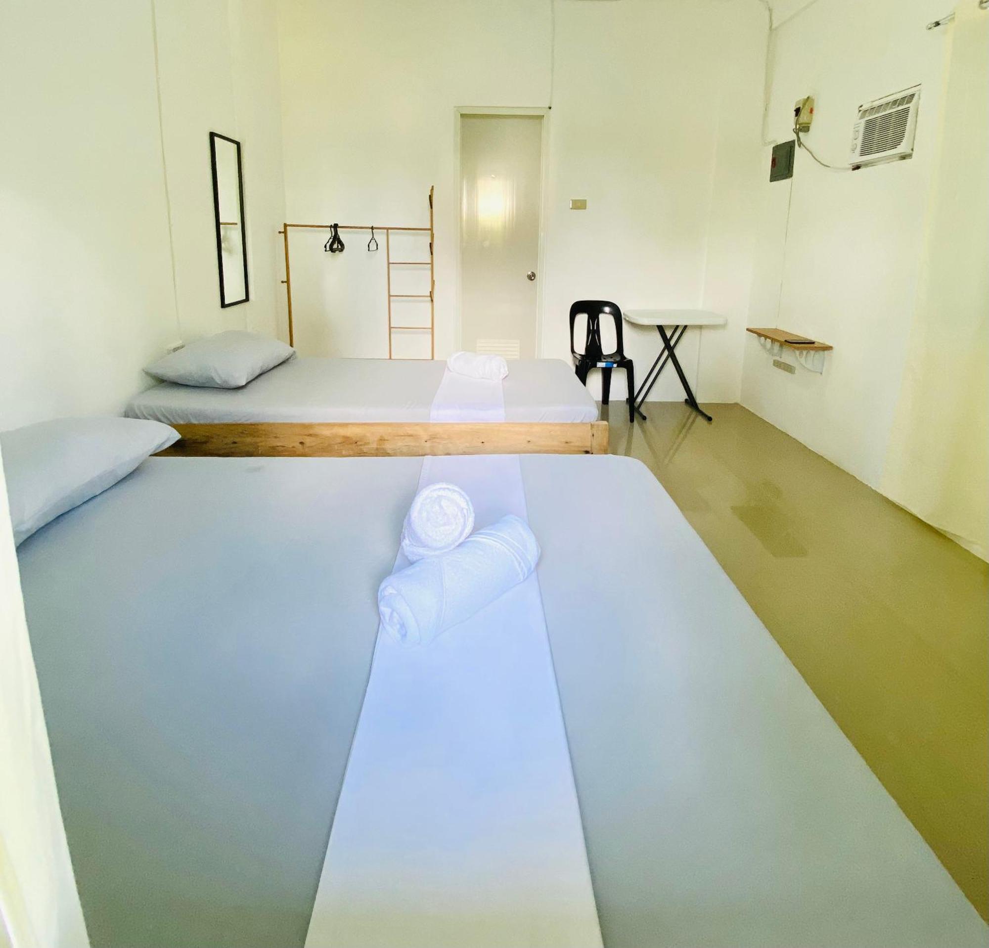 Reddot Guest House General Luna  Bagian luar foto